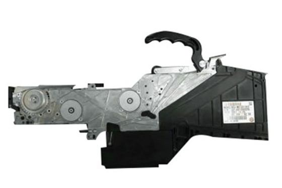 효율성 SMT 기계는 8X4MM Yamaha CL 유형 지류 고형물 KW1-M1100-030를 분해합니다